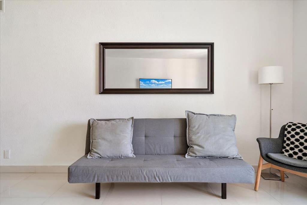 Beachfront 2 Bedroom At Tides Hollywood 8Th Floor Экстерьер фото